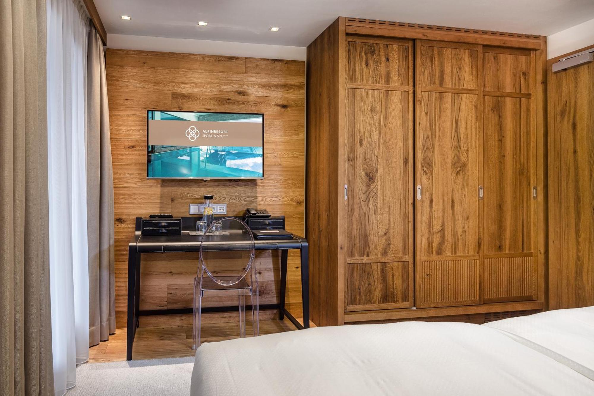 Alpinresort Valsaa - Sport & Spa Saalbach-Hinterglemm Oda fotoğraf